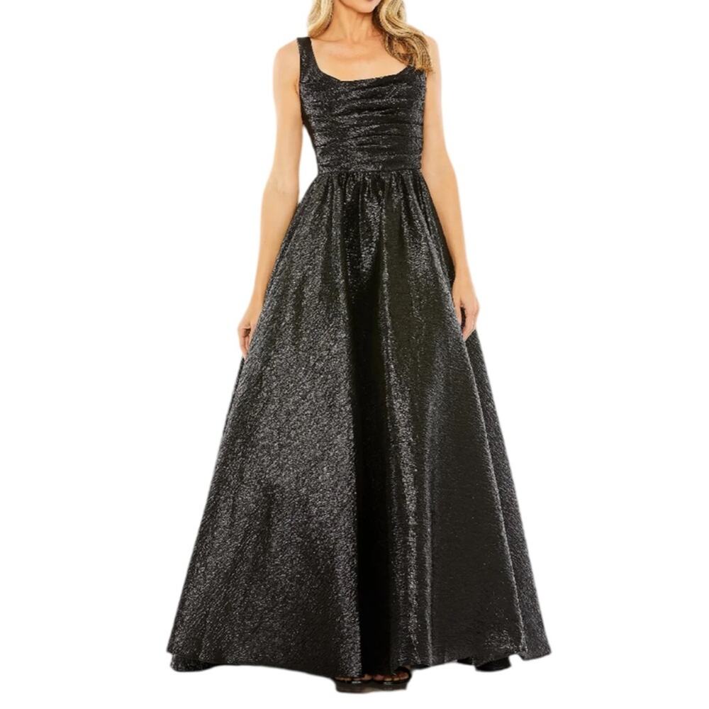 Mac Duggal Black Metallic Pleated Bodice Ballgown 68349 Women’s NWT